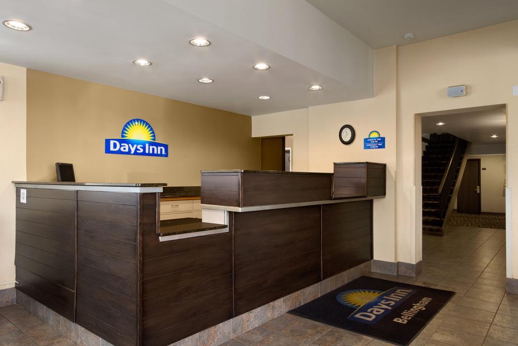 Days Inn By Wyndham Bellingham Wa Екстериор снимка